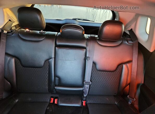 3C4NJCBB5MT604140 2021 JEEP COMPASS Gray Vista de los asientos traseros