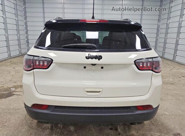 3C4NJCBB6KT802576 2019 JEEP COMPASS White Вид ззаду
