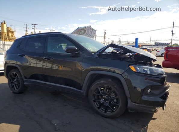 3C4NJCBBXNT211008 2022 JEEP COMPASS Black Передня права чверть
