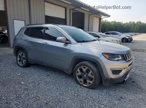 3C4NJCCB9JT406736 2018 JEEP COMPASS Gray Передня права чверть
