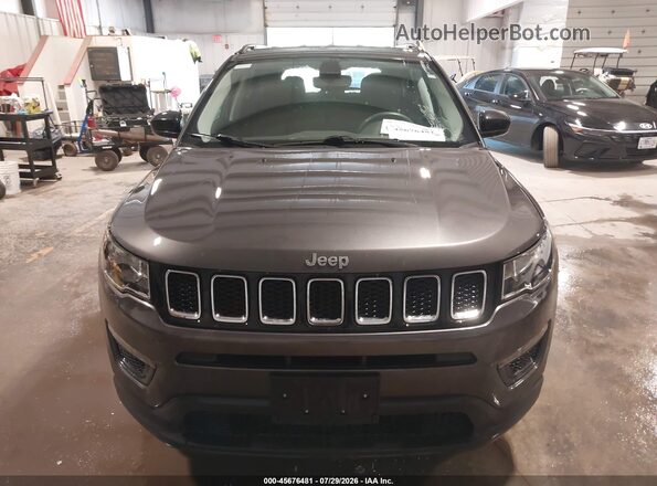 3C4NJDAB9KT649960 2019 JEEP COMPASS Black სალონის 360-გრადუსიანი ხედი