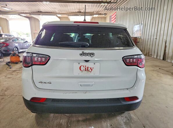 3C4NJDAN9RT135594 2024 JEEP COMPASS White Հետևի տեսք