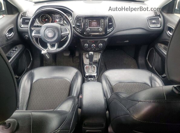 3C4NJDBB0JT480005 2018 JEEP COMPASS Black წინა პანელის ხედი