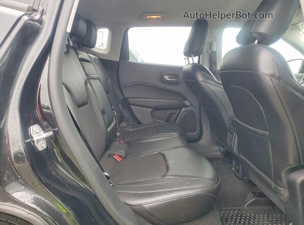 3C4NJDBB0JT480005 2018 JEEP COMPASS Black უკანა სალონის ხედი