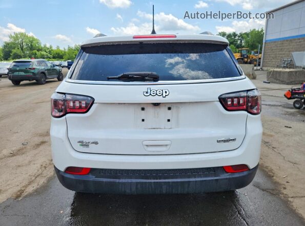 3C4NJDBB0NT236604 2022 JEEP COMPASS White Вид ззаду