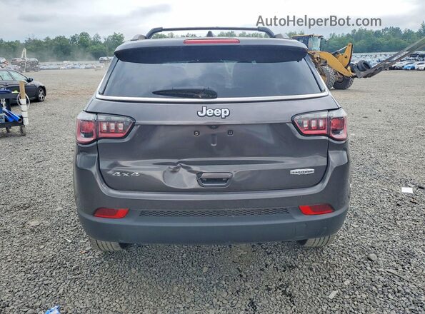 3C4NJDBB2KT623117 2019 JEEP COMPASS Gray Вид ззаду