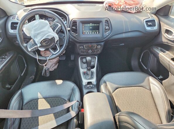 3C4NJDBB2LT156105 2020 JEEP COMPASS Blue წინა პანელის ხედი
