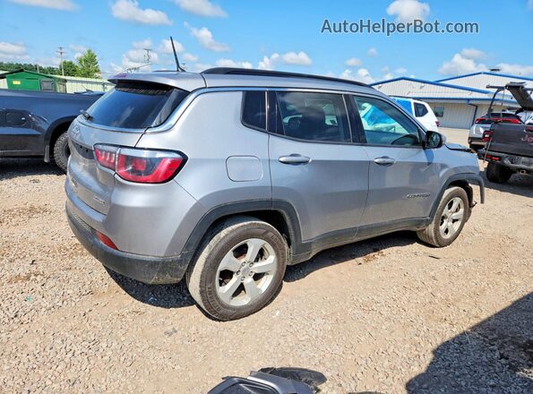 3C4NJDBB4JT153154 2018 JEEP COMPASS Silver უკანა მარჯვენა