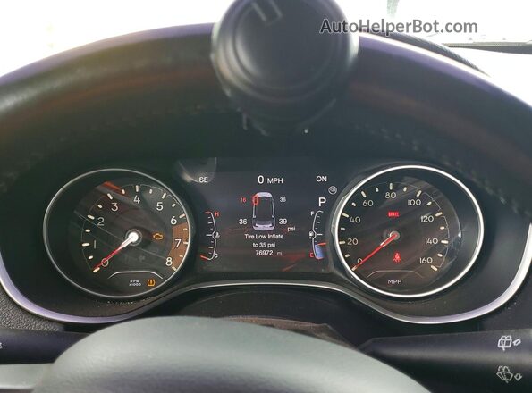 3C4NJDBB5JT457285 2018 JEEP COMPASS Black ხელსაწყოთა პანელის ხედი