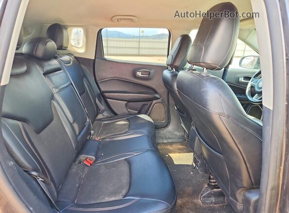 3C4NJDBB6HT650636 2017 JEEP COMPASS Gray უკანა სავარძლების ხედი