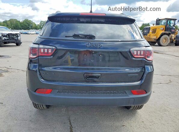 3C4NJDBB6JT261615 2018 JEEP COMPASS Black Rear view