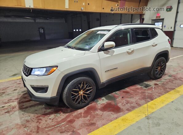 3C4NJDBB8KT847783 2019 JEEP COMPASS White Widok wnętrza 360 stopni
