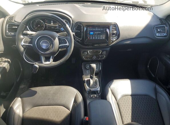 3C4NJDBB8LT242731 2020 JEEP COMPASS White Vista del salpicadero