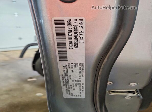 3C4NJDBBXMT504296 2021 JEEP COMPASS Silver Панорамний вид салону 360°