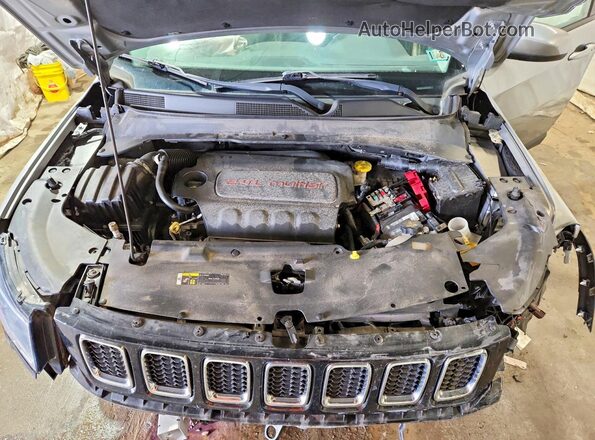 3C4NJDBBXMT504296 2021 JEEP COMPASS Silver Вид підкапотного простору