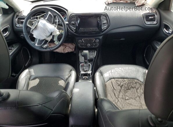 3C4NJDBBXMT506081 2021 JEEP COMPASS Gray Dashboard view