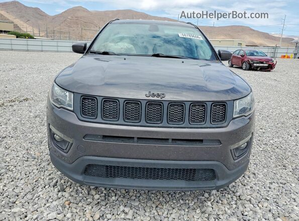 3C4NJDBBXMT506081 2021 JEEP COMPASS Gray Front view