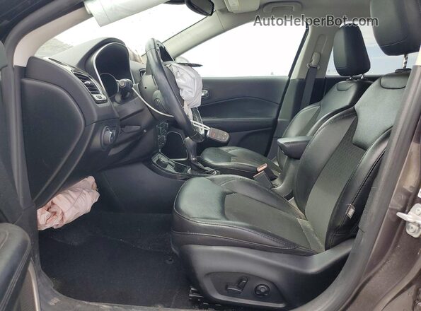 3C4NJDBBXMT506081 2021 JEEP COMPASS Gray Front interior view