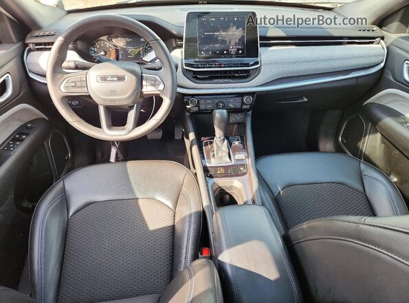 3C4NJDBN0ST547312 2025 JEEP COMPASS White Вид панелі приладів