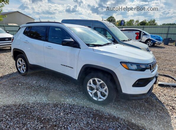 3C4NJDBN0ST547312 2025 JEEP COMPASS White Передня права чверть
