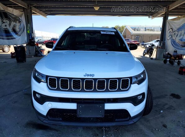 3C4NJDBN2ST549031 2025 JEEP COMPASS White Front view