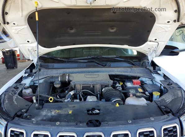 3C4NJDBN2ST549031 2025 JEEP COMPASS White Rear interior view