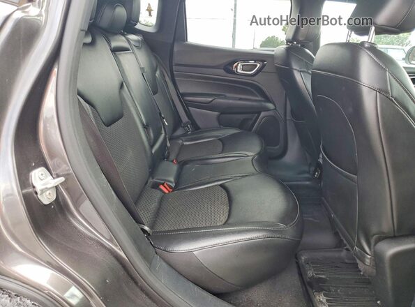 3C4NJDBN3PT522007 2023 JEEP COMPASS Gray Вид задньої частини салону