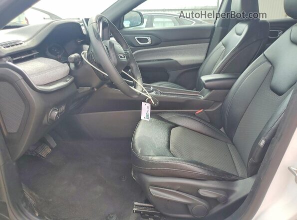 3C4NJDBN4RT117714 2024 JEEP COMPASS White წინა სალონის ხედი