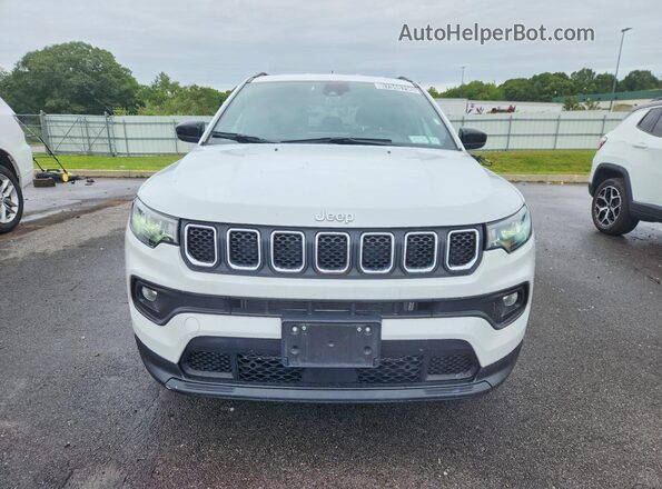 3C4NJDBN4RT606940 2024 JEEP COMPASS White Вид спереду