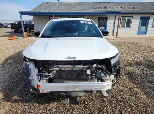 3C4NJDBN4ST605924 2025 JEEP COMPASS White Widok z przodu