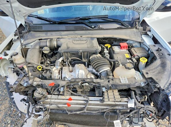 3C4NJDBN4ST605924 2025 JEEP COMPASS White Widok wnętrza z tyłu