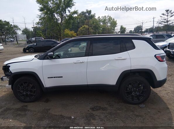 3C4NJDBN6PT536158 2023 JEEP COMPASS Белый Панорамный вид салона 360°