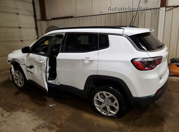 3C4NJDBN9RT110161 2024 JEEP COMPASS White Tył lewy