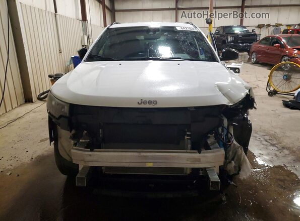 3C4NJDBN9RT110161 2024 JEEP COMPASS White Widok z przodu