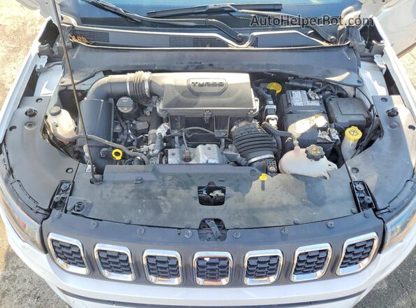 3C4NJDBNXST616832 2025 JEEP COMPASS White Widok wnętrza z tyłu