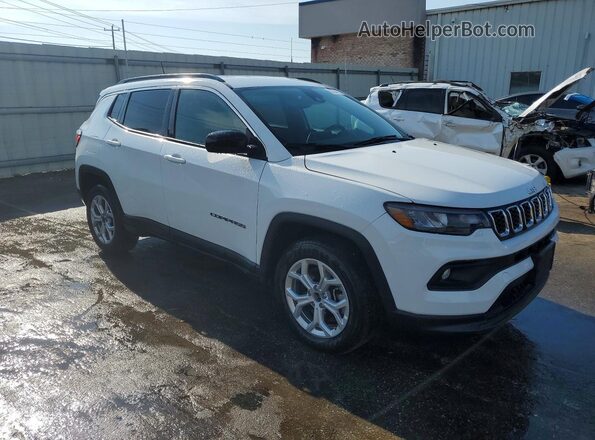 3C4NJDBNXST616832 2025 JEEP COMPASS White Przód prawy