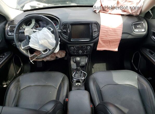 3C4NJDCB0LT132092 2020 JEEP COMPASS Black Вид панелі приладів