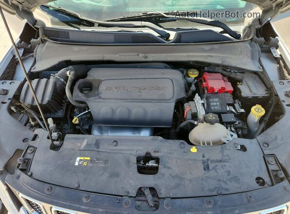 3C4NJDCB0MT511224 2021 JEEP COMPASS Silver Вид підкапотного простору