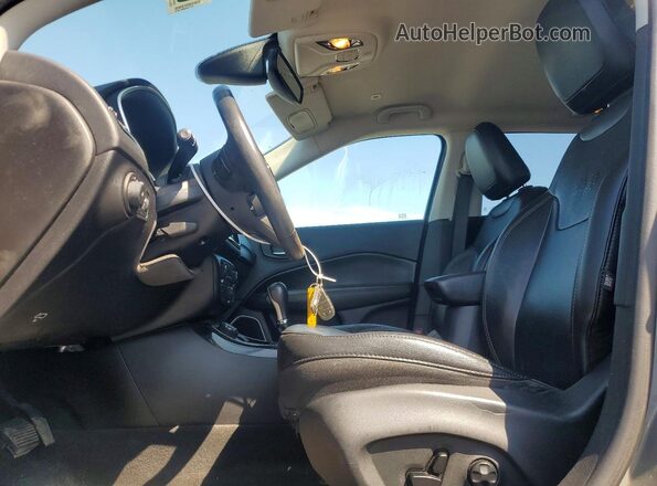 3C4NJDCB1KT791104 2019 JEEP COMPASS Gray წინა სალონის ხედი