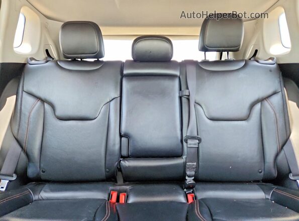 3C4NJDCB1NT210348 2022 JEEP COMPASS Gray უკანა სავარძლების ხედი