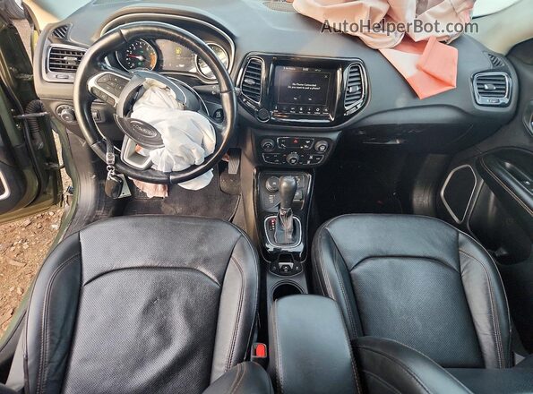 3C4NJDCB3MT599024 2021 JEEP COMPASS Green Вид панелі приладів