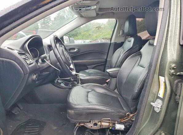 3C4NJDCB4JT163665 2018 JEEP COMPASS Green წინა სალონის ხედი