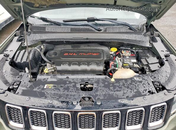 3C4NJDCB4JT163665 2018 JEEP COMPASS Green ძრავის განყოფილების ხედი