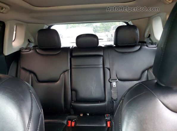 3C4NJDCB4JT163665 2018 JEEP COMPASS Green უკანა სავარძლების ხედი