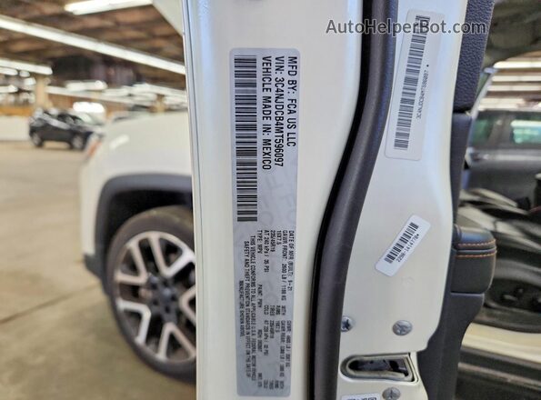 3C4NJDCB4MT596097 2021 JEEP COMPASS White Вид підкапотного простору