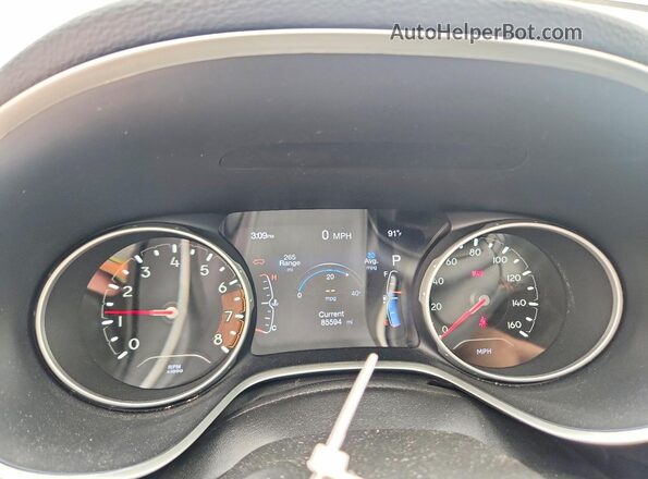3C4NJDCB7JT135536 2018 JEEP COMPASS Серый Вид щитка приборов