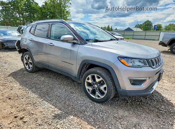 3C4NJDCB7JT222241 2018 JEEP COMPASS Silver Front right
