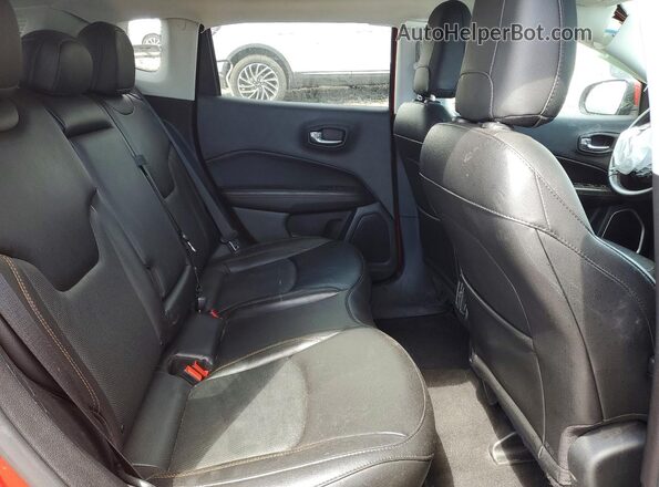 3C4NJDCB7MT512581 2021 JEEP COMPASS Red Вид задніх сидінь