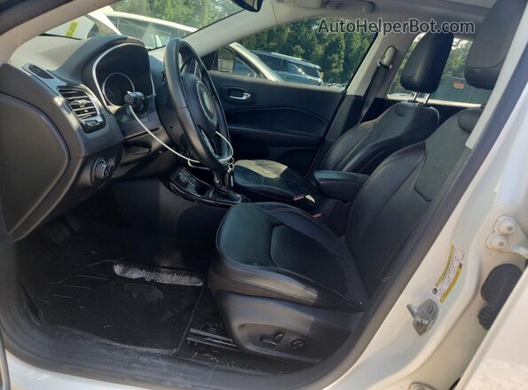3C4NJDCB7MT518980 2021 JEEP COMPASS White Вид салону спереду