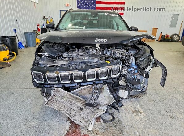 3C4NJDCB8NT174691 2022 JEEP COMPASS Black Vista frontal